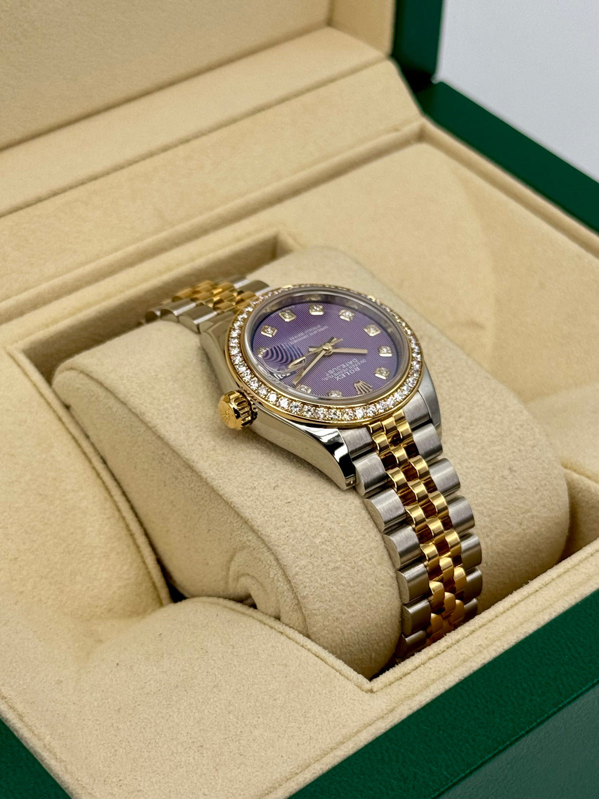 2018 Lady-Datejust 28mm 279383RBR Lavender Stripe Motif Diamond Dial