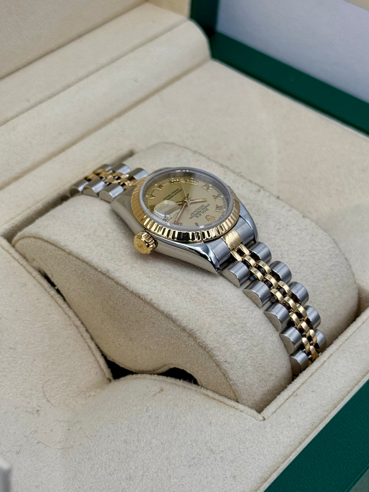 1997 Rolex Lady Datejust 26mm 69173 Two-Tone Jubilee Champagne Dial