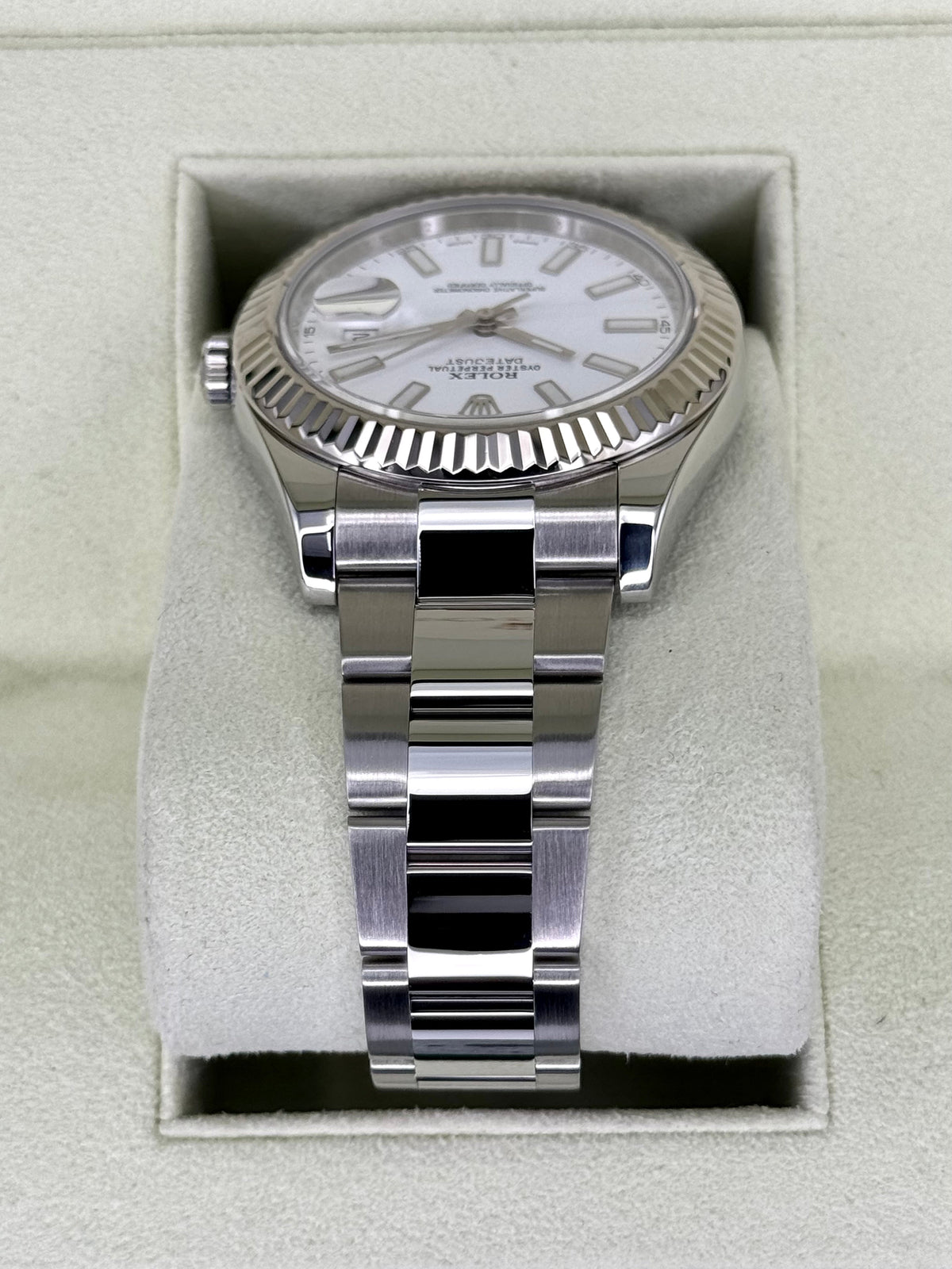 Rolex Datejust 41mm 116334 Stainless Steel Oyster White Dial