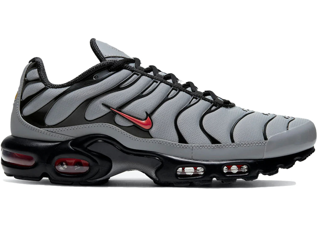 Nike Air Max Plus Wolf Grey Black Crimson