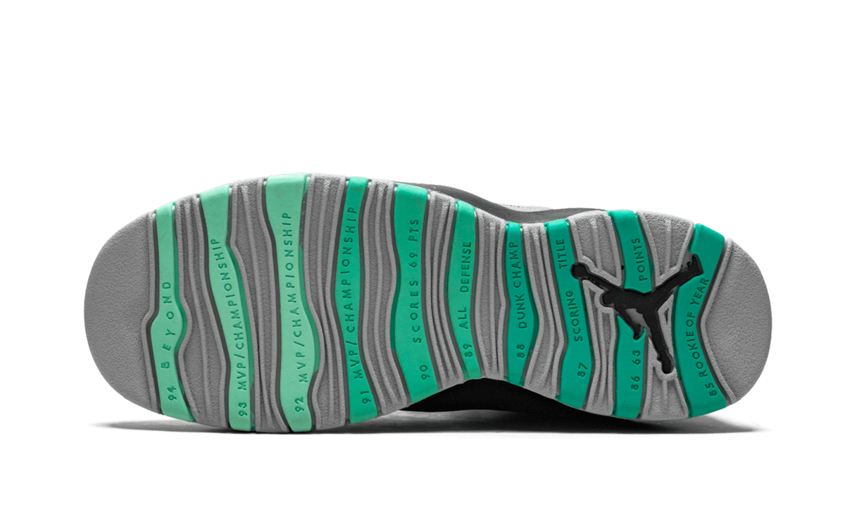 Air Jordan 10 Retro 30th GS "Lady Liberty" 705179 045