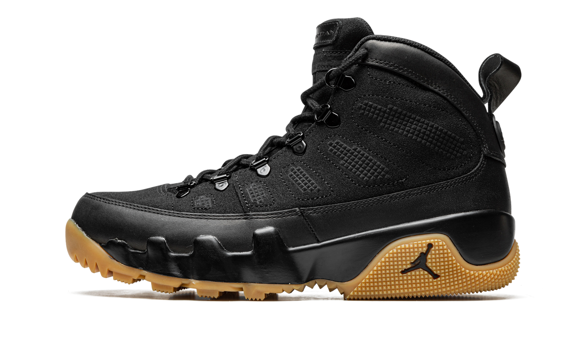 Air Jordan 9 Boot "Black / Gum" AR4491 025